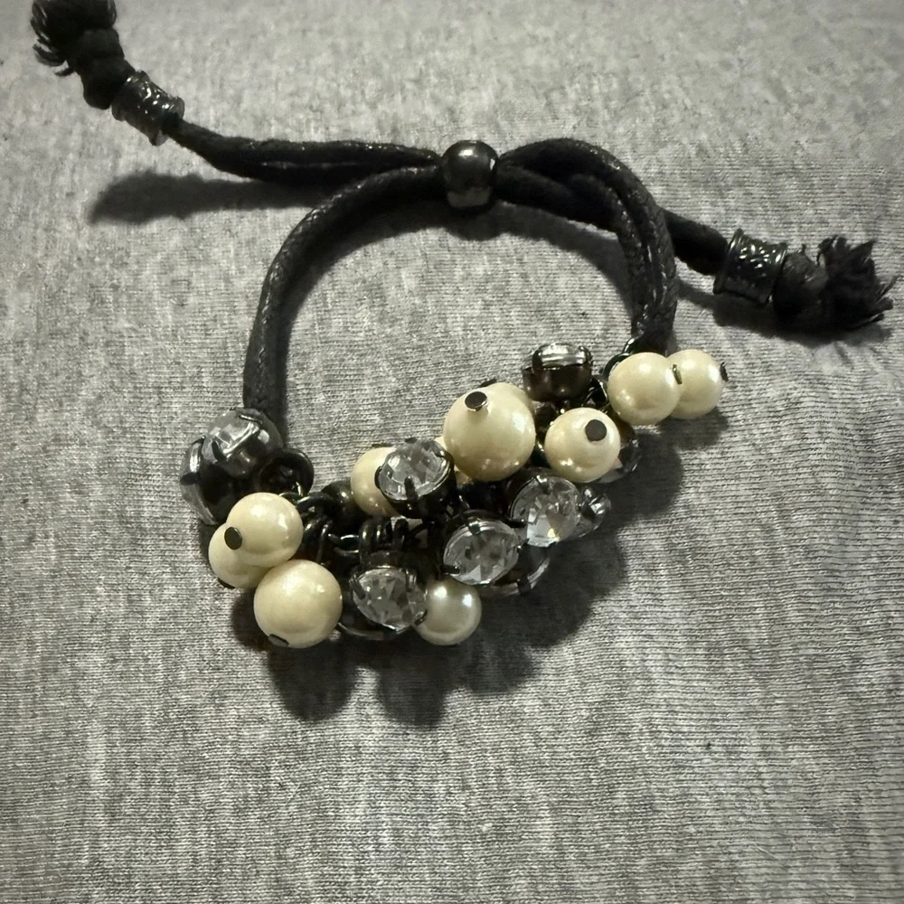 Pearl and Crystal Bracelet